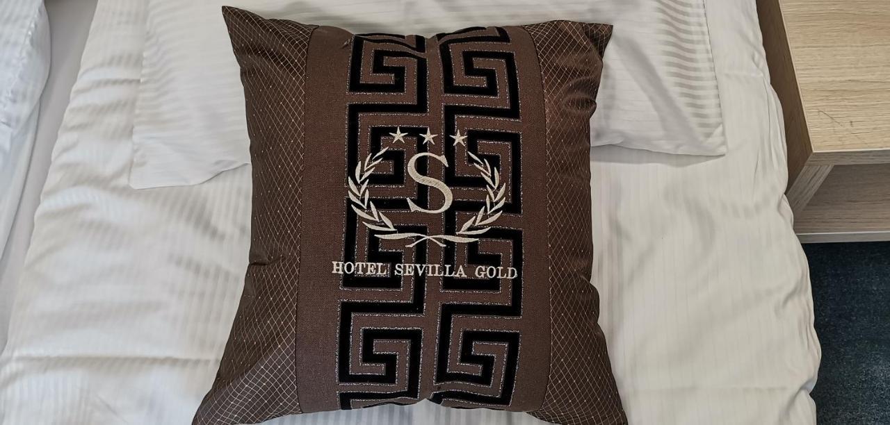 Hotel Sevilla Gold Leczeszyce Eksteriør bilde