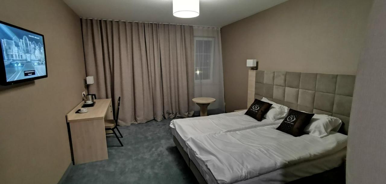 Hotel Sevilla Gold Leczeszyce Eksteriør bilde