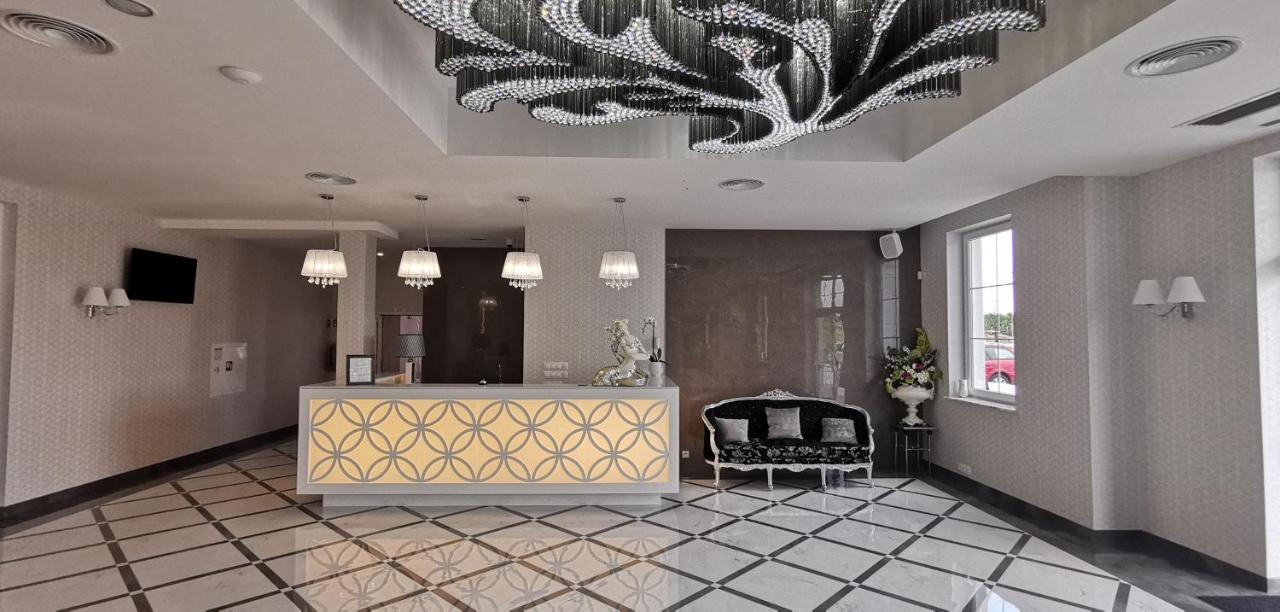 Hotel Sevilla Gold Leczeszyce Eksteriør bilde